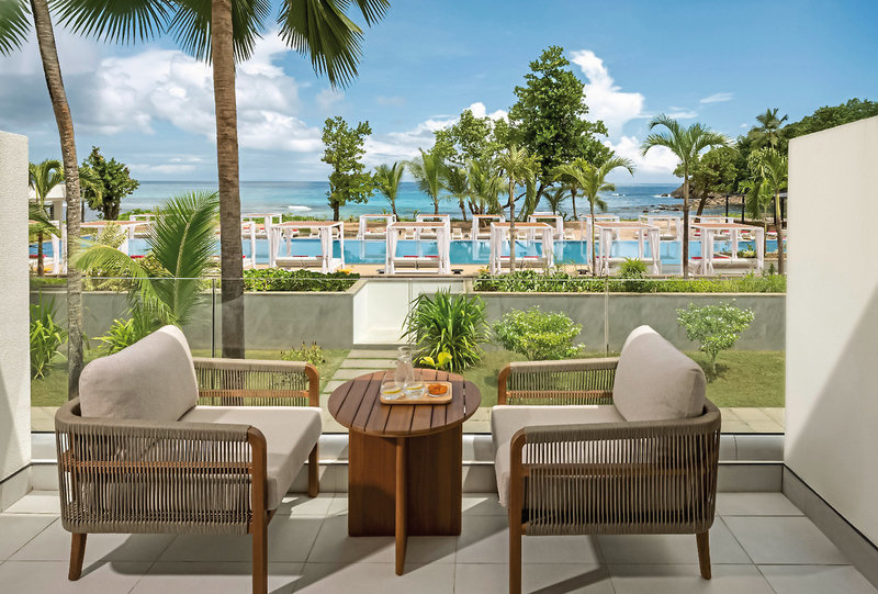 Avani+ Barbarons Seychelles 24