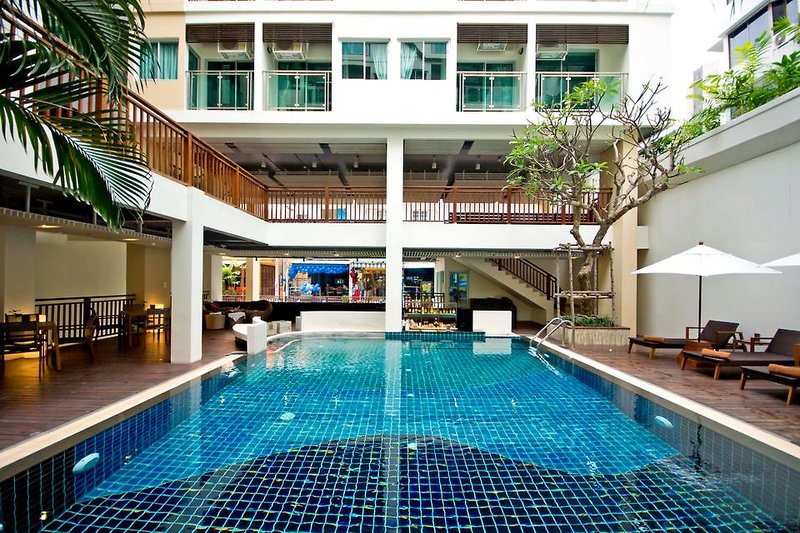 Sunshine Hotel & Residences 1