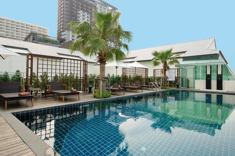 Sunshine Hotel & Residences 1