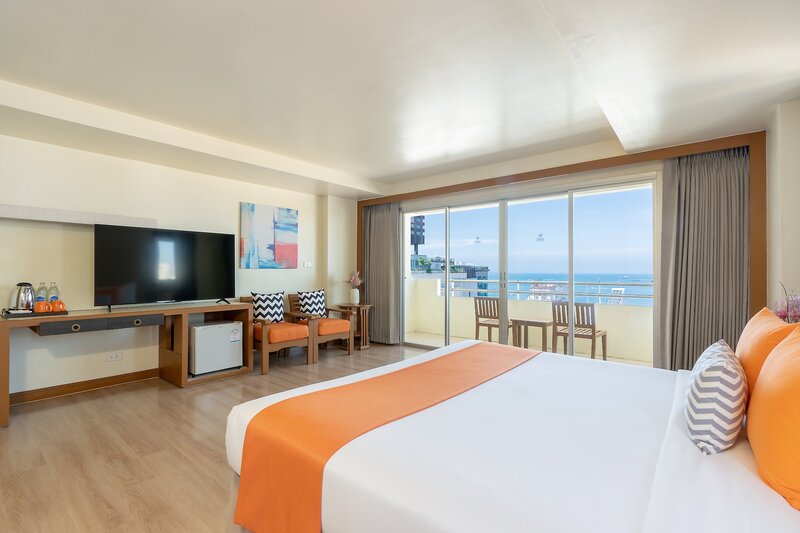 Sunshine Hotel & Residences 11