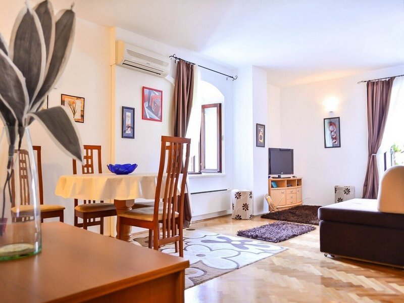 Apartmani Slavica 13