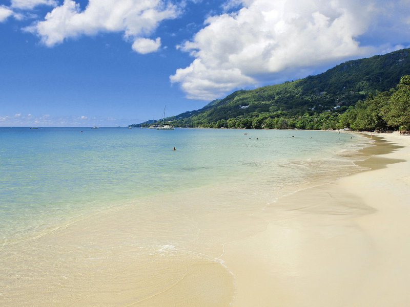 Coral Strand Smart Choice Hotel  8