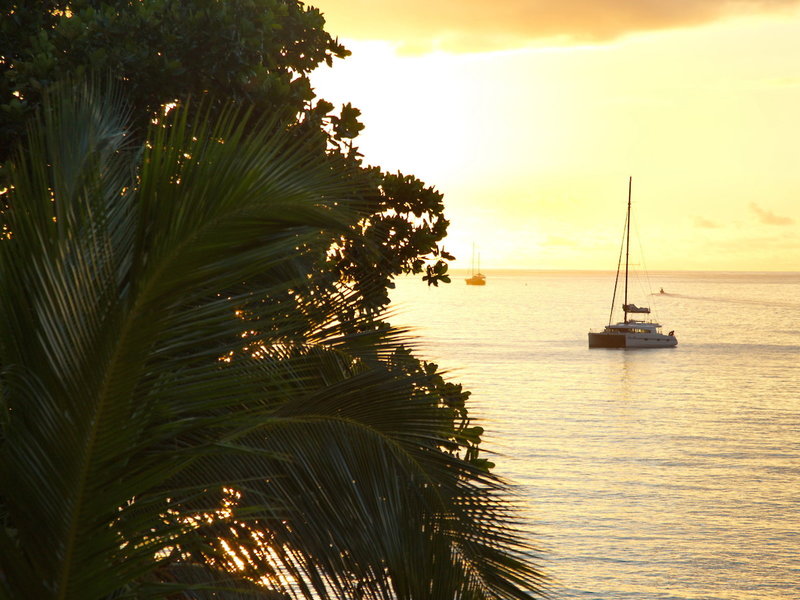 Coral Strand Smart Choice Hotel  12