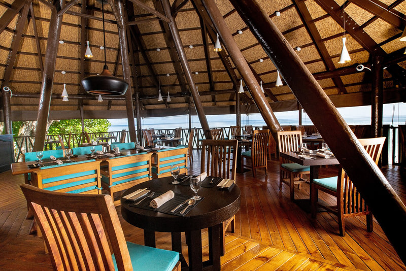 Coral Strand Smart Choice Hotel  11