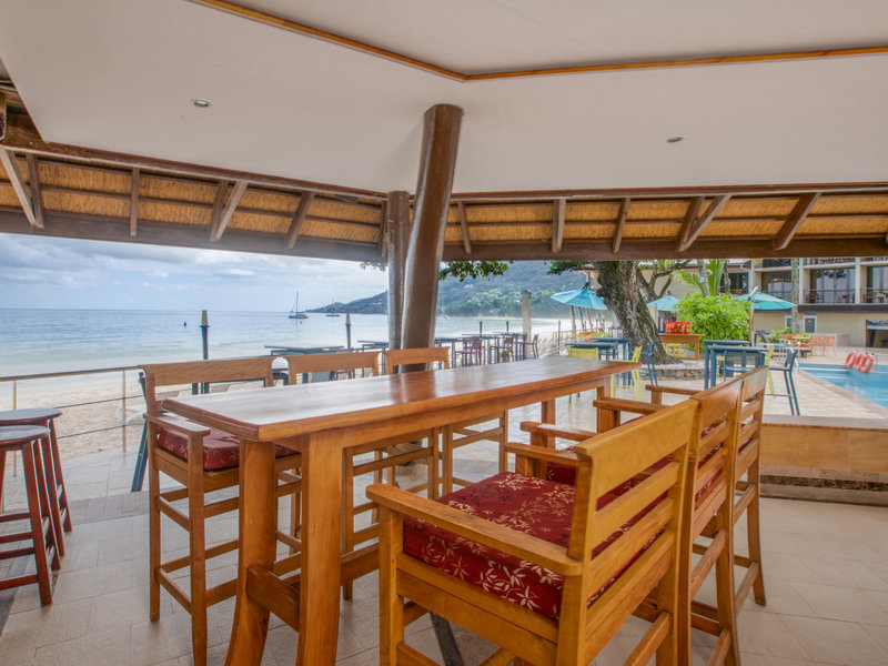 Coral Strand Smart Choice Hotel  39