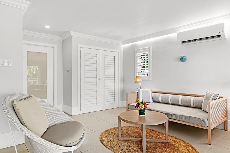 Couples Sans Souci 9