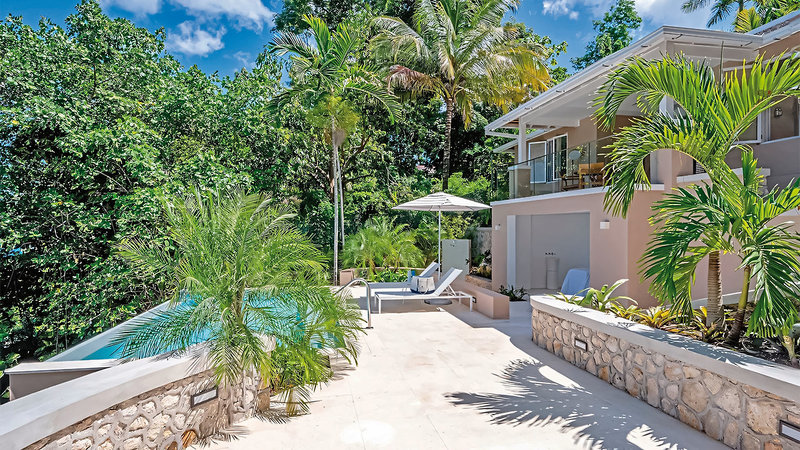 Couples Sans Souci 35