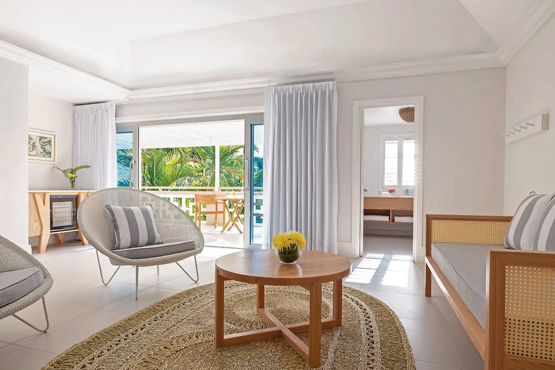 Couples Sans Souci 32