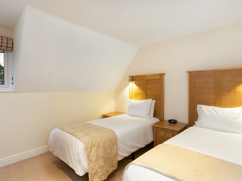 Cromer Country Club 26 - Room Example