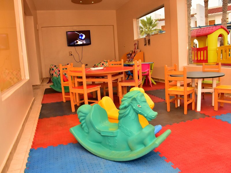 Dive Inn Resort 46