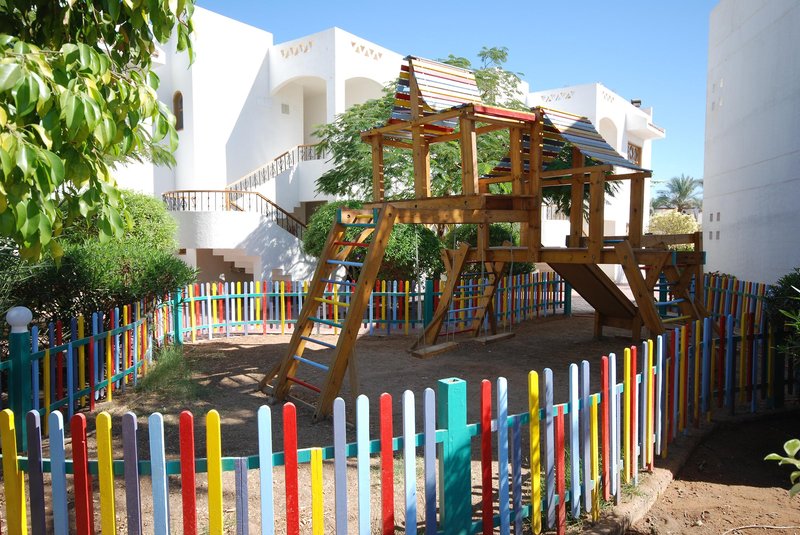 Dive Inn Resort 10