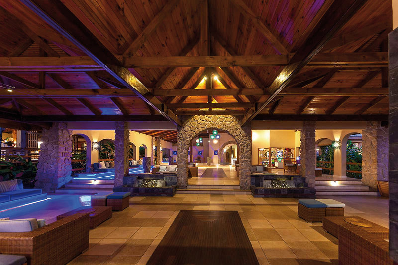 Coco de Mer Hotel & Black Parrot Suites 16