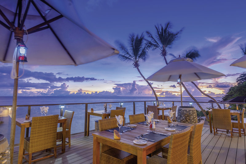 Coco de Mer Hotel & Black Parrot Suites 4