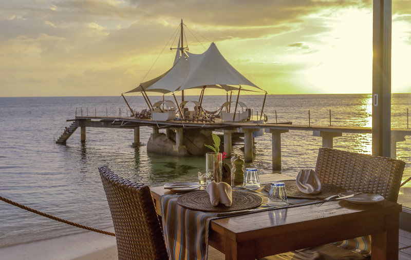 Coco de Mer Hotel & Black Parrot Suites 24