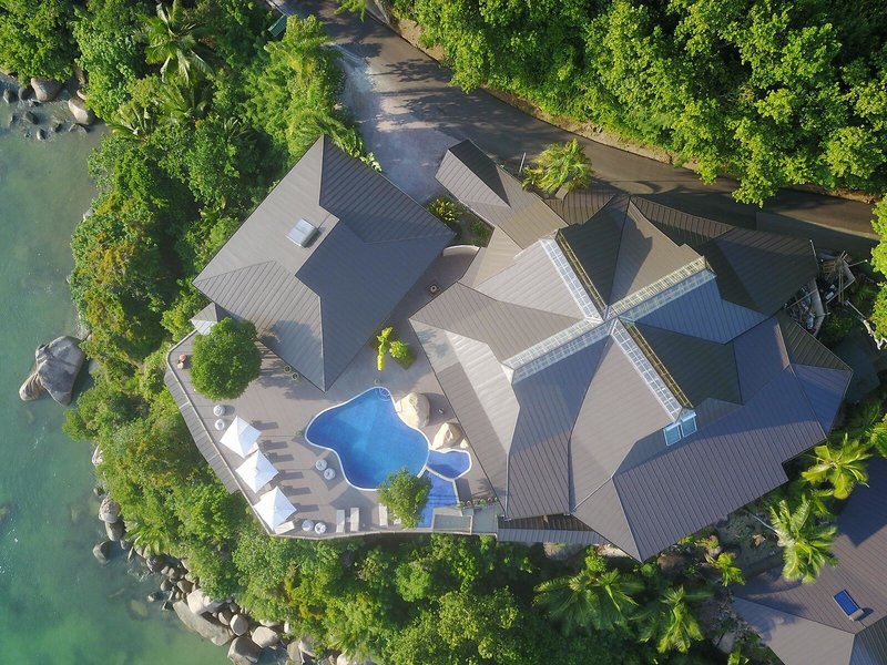 Coco de Mer Hotel & Black Parrot Suites 33