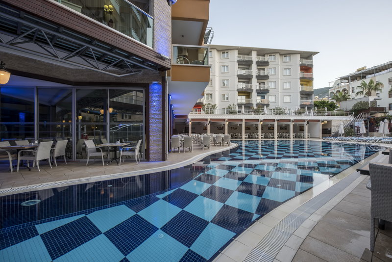 Taç Premier Hotel & Spa 7