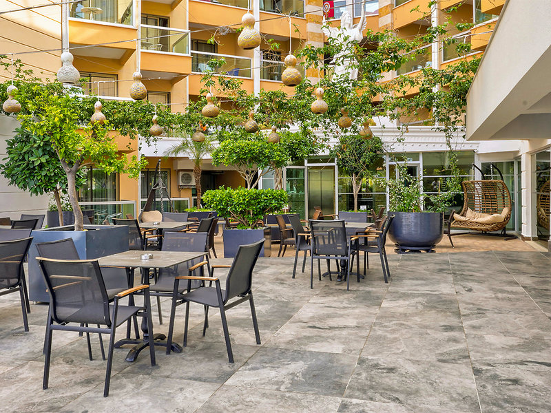 Tac Premier Hotel & Spa 18