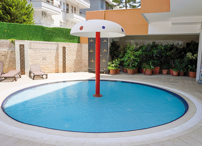 Tac Premier Hotel & Spa 9