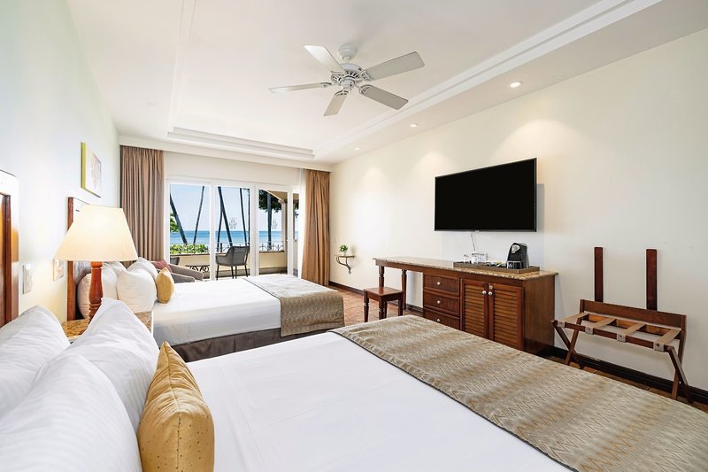 Tamarindo Diria Beach Resort 13