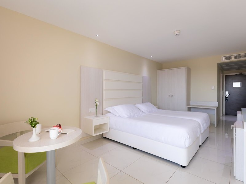 Tasia Maris Beach Hotel 43