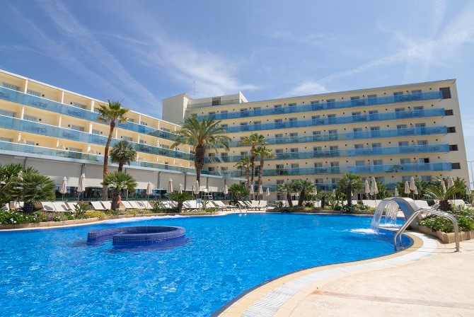 Golden Taurus Aquapark Resort 1