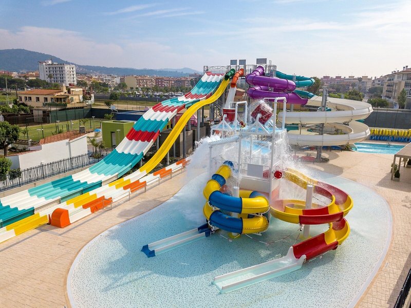 Golden Taurus Aquapark & Resort 3