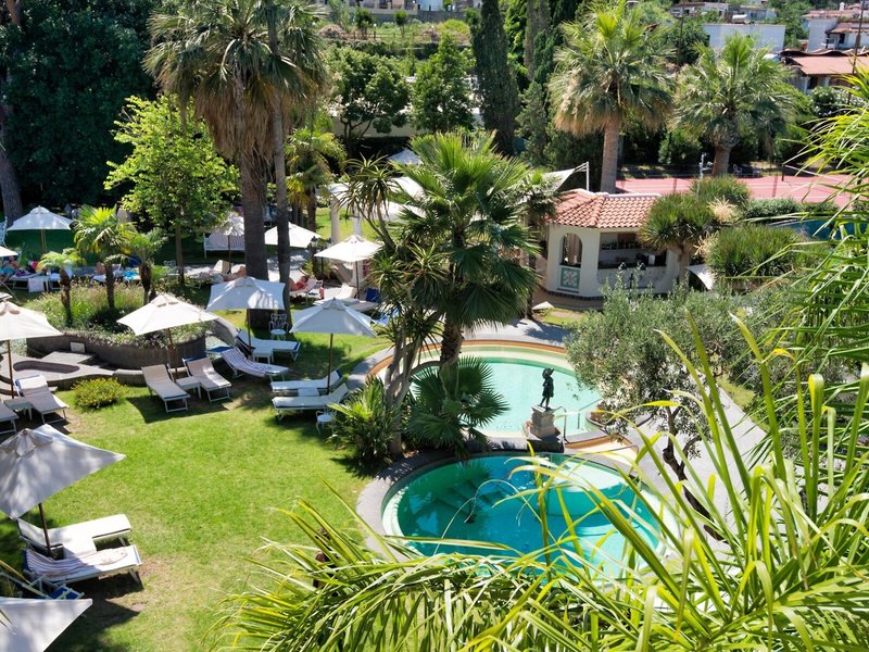 Albergo La Reginella Resort & SPA 11