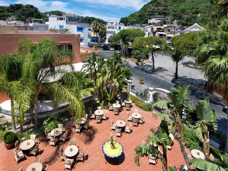 Albergo La Reginella Resort & SPA 32