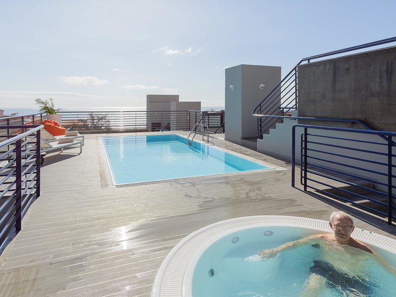 Terrace Mar Suite Hotel 2