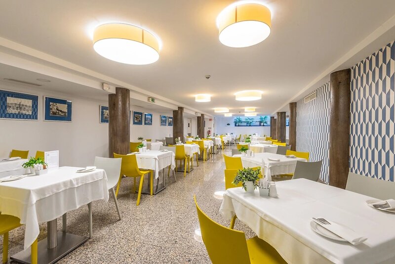 Terrace Mar Suite Hotel 10
