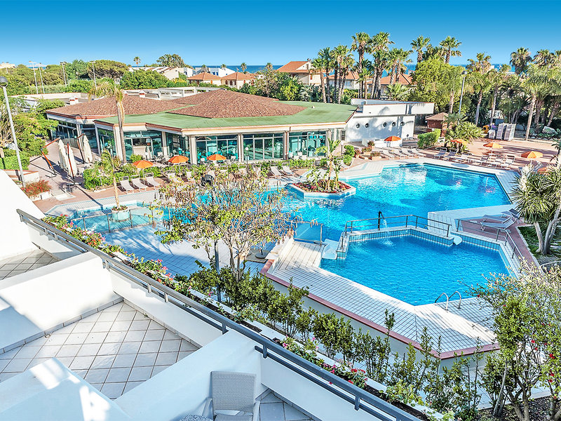 SENTIDO Acacia Marina Palace 13