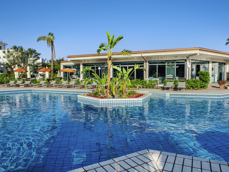 SENTIDO Acacia Marina Palace 9