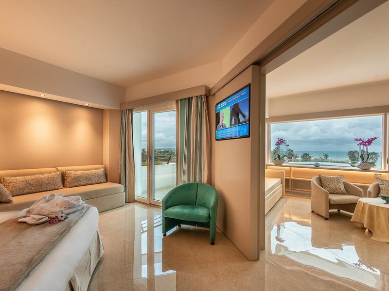 SENTIDO Acacia Marina Palace 35