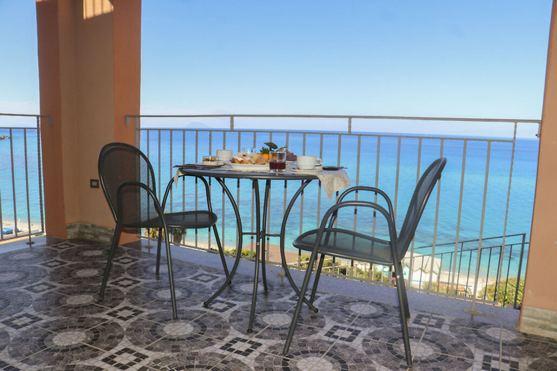 Terrazzo sul Mare 10