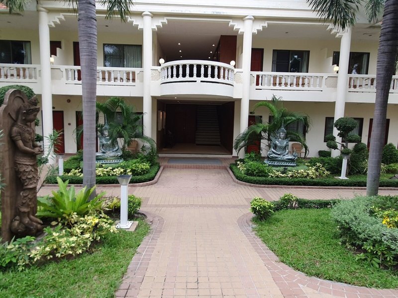 Thai Garden Resort 8