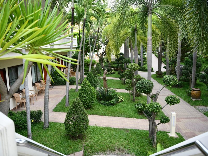 Thai Garden Resort 10