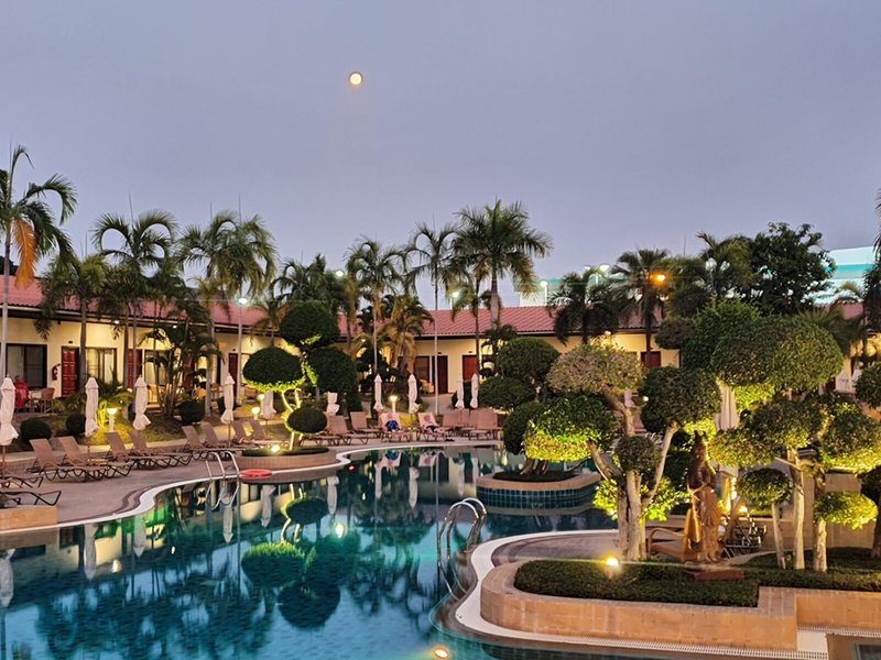 Thai Garden Resort 19