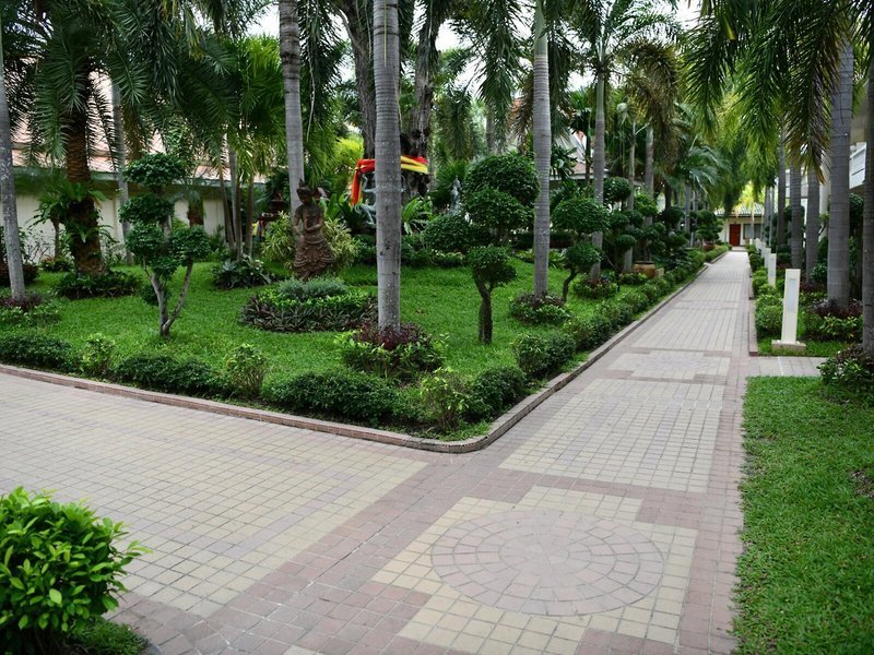 Thai Garden Resort 23