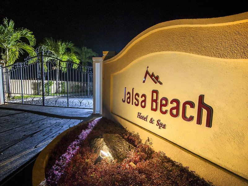 Jalsa Beach Hotel & Spa 2