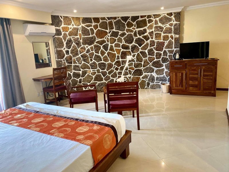 Jalsa Beach Hotel & Spa 38