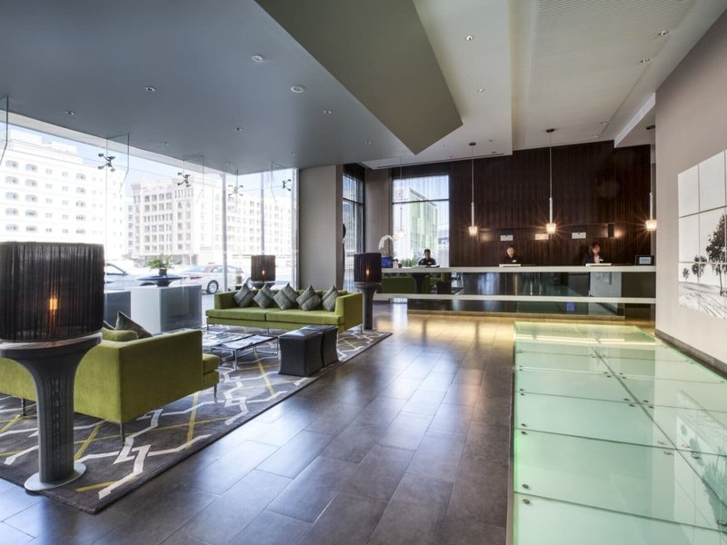 Centro Barsha 8