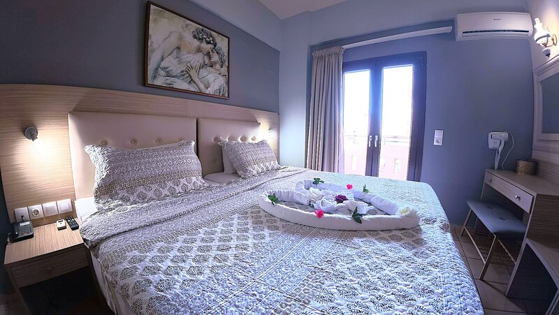 Thalia Deco City & Beach Hotel 20