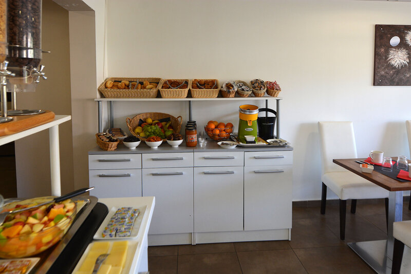 A Madonetta 14 - Breakfast Room
