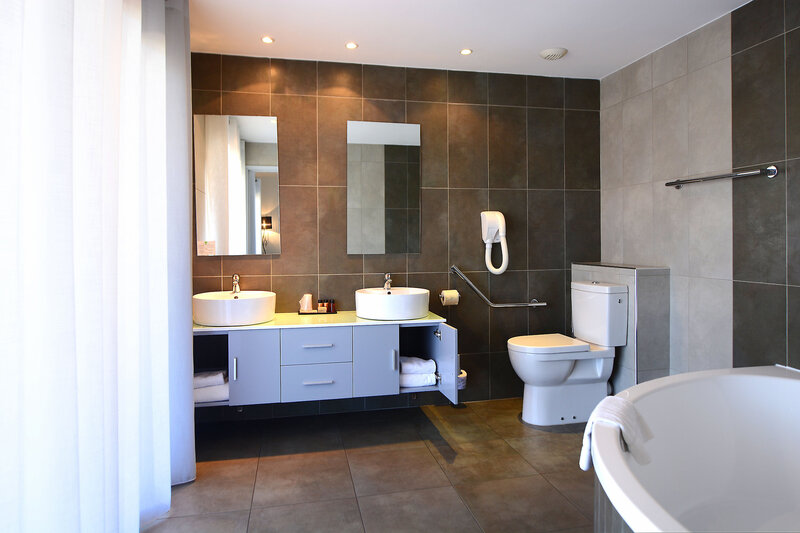A Madonetta 19 - Bathroom Example