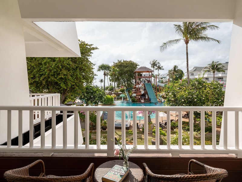 Thavorn Palm Beach 8