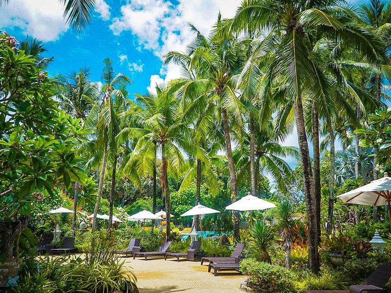 Thavorn Palm Beach 24