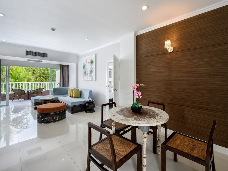 Thavorn Palm Beach 26