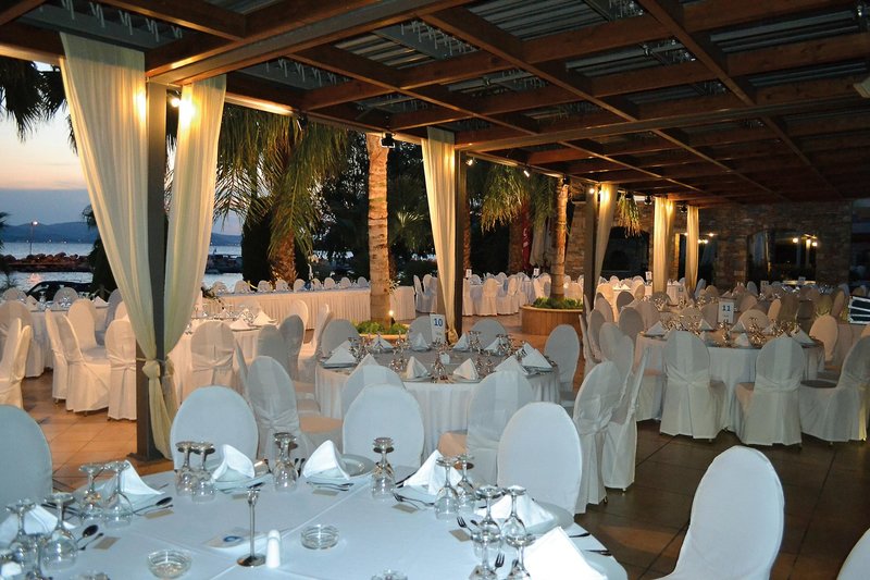 Valis Resort Hotel 12