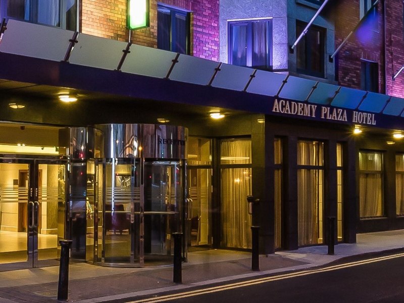 Academy Plaza Hotel 2