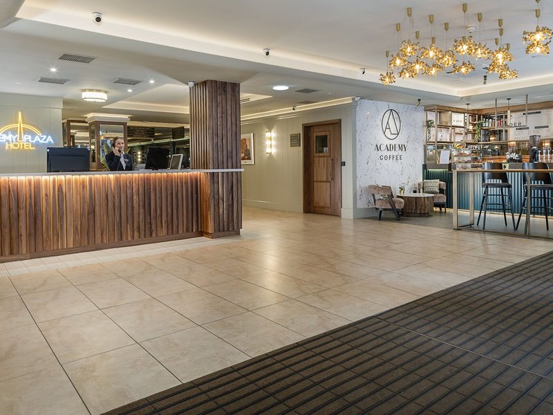 Academy Plaza Hotel 3
